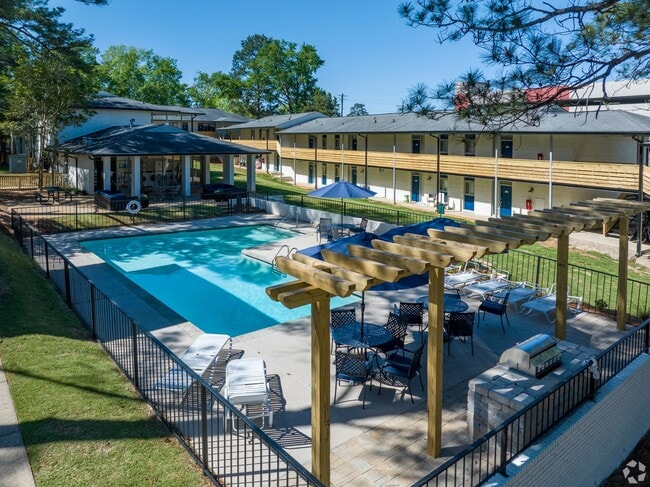 Building Photo - Vue-Glenn