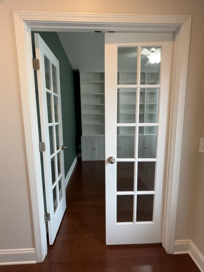 Building Photo - 292 Calm Water Way