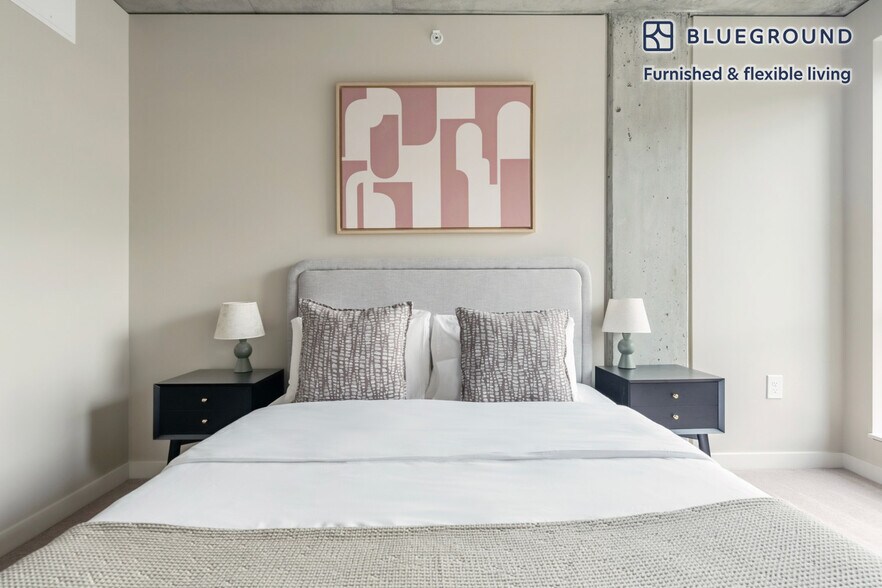 Building Photo - 101 Taylor Ave N