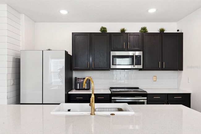 Building Photo - 1849 Red Canyon Dr