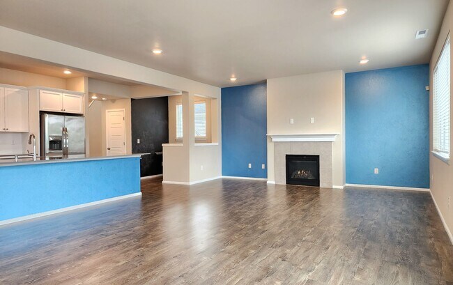 Building Photo - 4 Bedroom Home in Marysville Available Now!