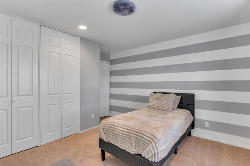 Building Photo - 16687 Hastings Pl