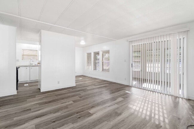 Building Photo - Charming Updated Home Near Spanish Springs in The Villages
