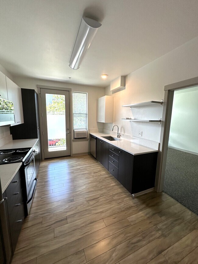 Gourmet size kitchens - The Campus Lofts