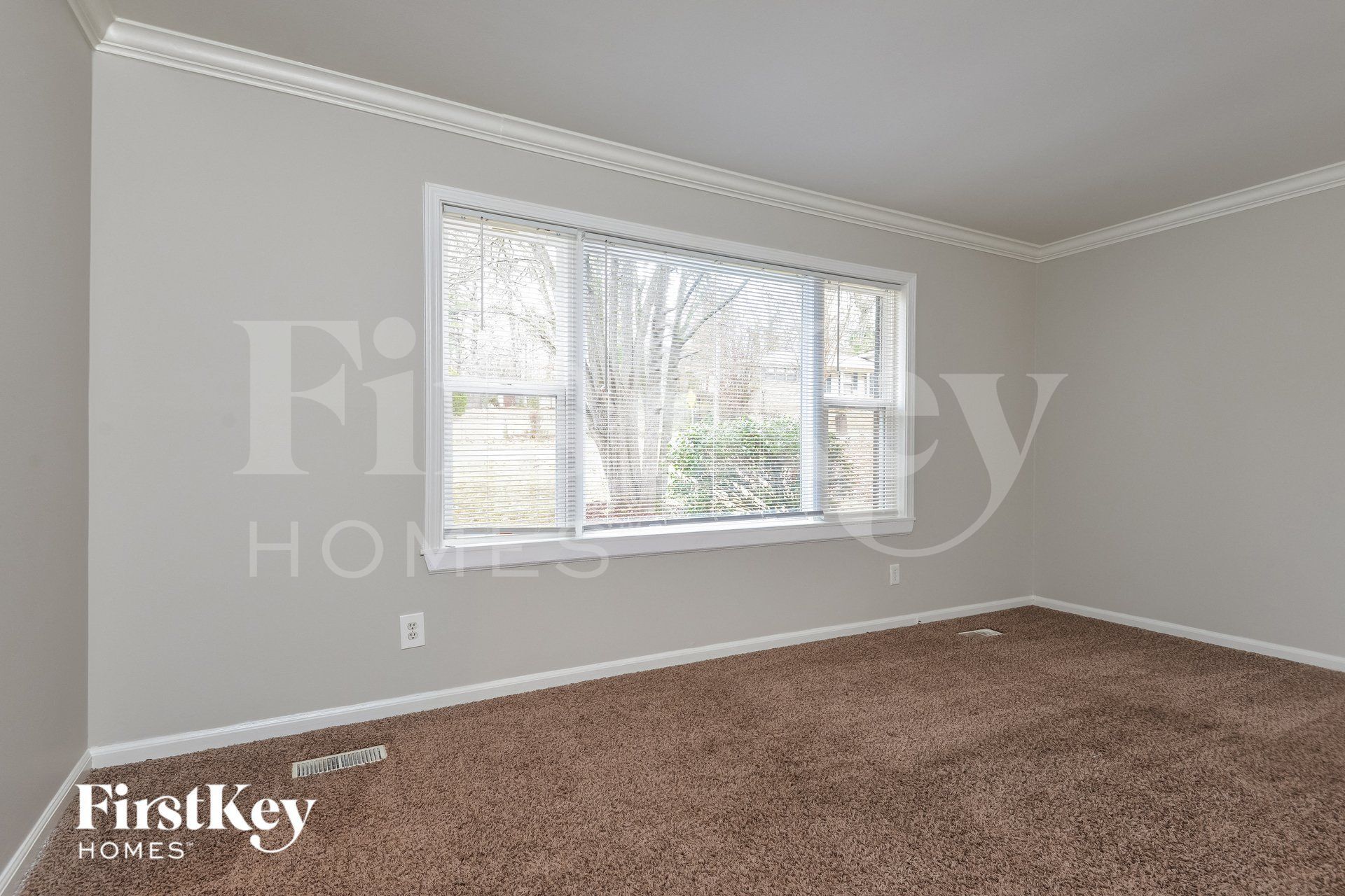 Building Photo - 212 Sam Pate Dr