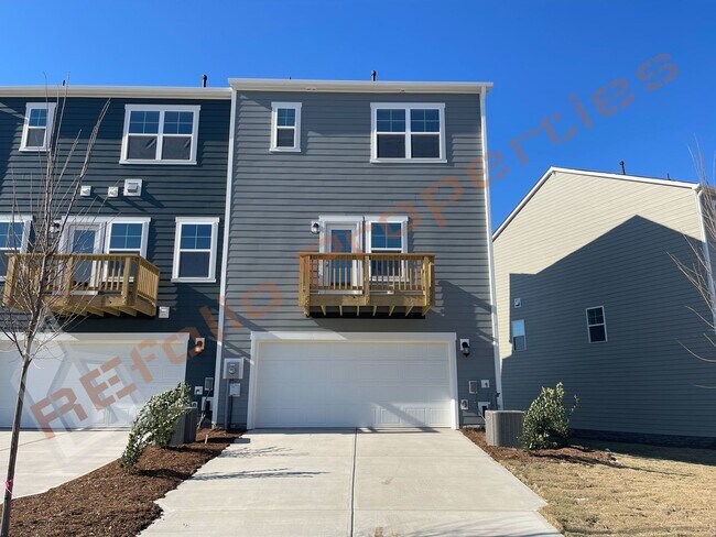 Building Photo - 813 Basswood Gln Trl