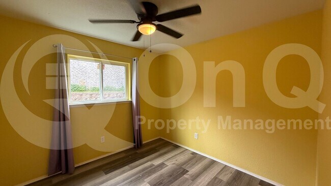 Building Photo - 306 Wildbriar Dr