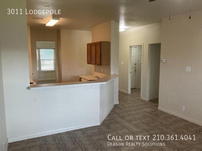 Building Photo - 3011 Lodgepole-