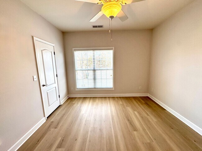Building Photo - Townhome located in Eastfield Prosperity Village with 2BR/2.5BA One car garage