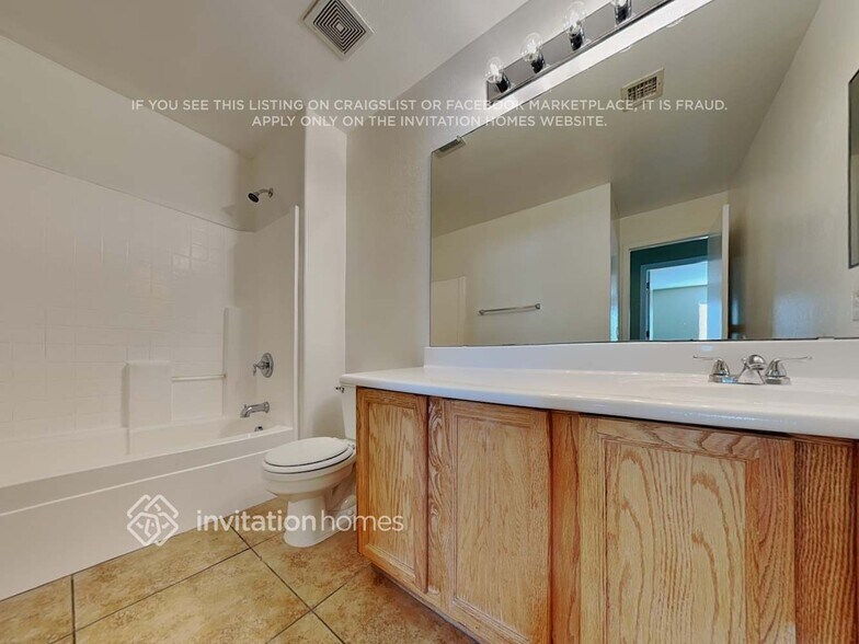 Building Photo - 9315 W Bennet Plaza