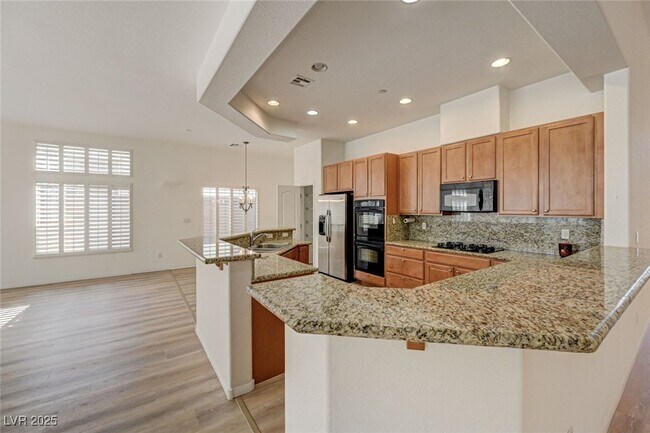 Building Photo - 8031 Pavarotti Ave