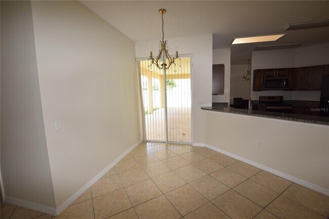 Building Photo - 510 Bromley Ct