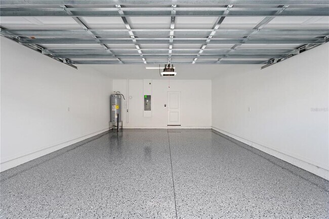 Building Photo - 11240 Blue Bay Dr