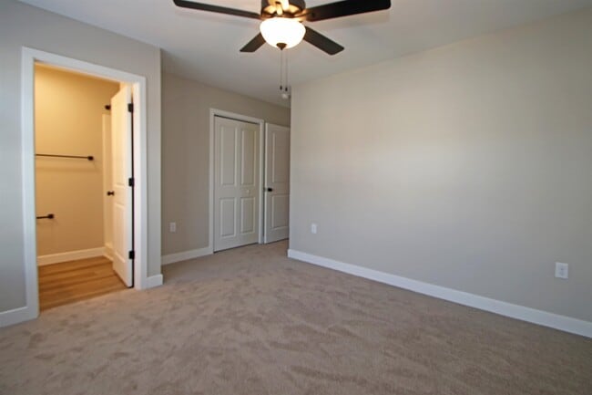 Building Photo - 1317 LUKE Ln