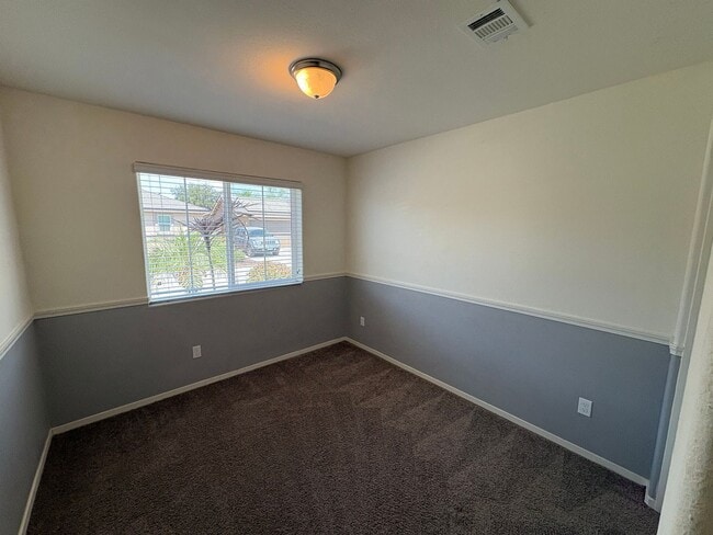 Building Photo - 2113 N Highland St