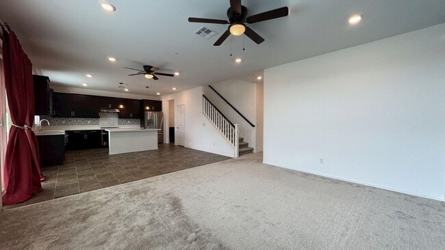 Building Photo - 1685 Camellia Ln