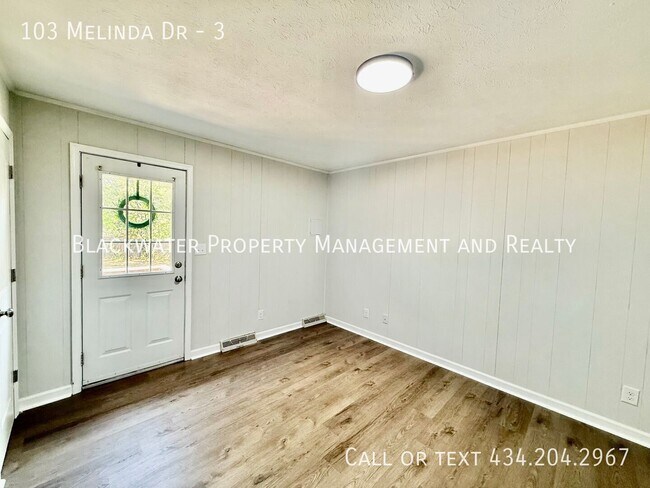 Building Photo - 103 Melinda Dr