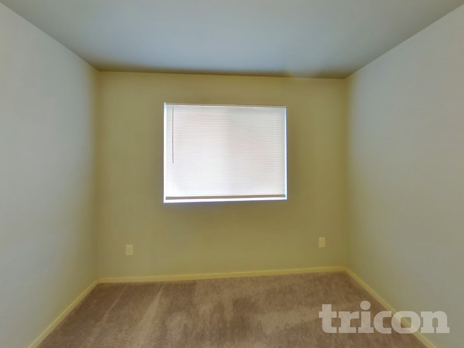 Building Photo - 730 205th St Ct E