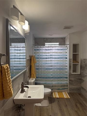 Building Photo - 2018 S 19th St