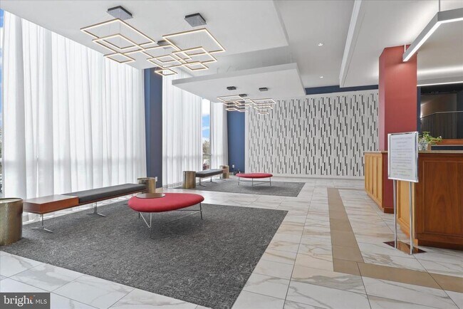 Building Photo - 4600 Duke St