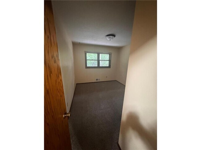 Building Photo - 9866 Scandia Trail N