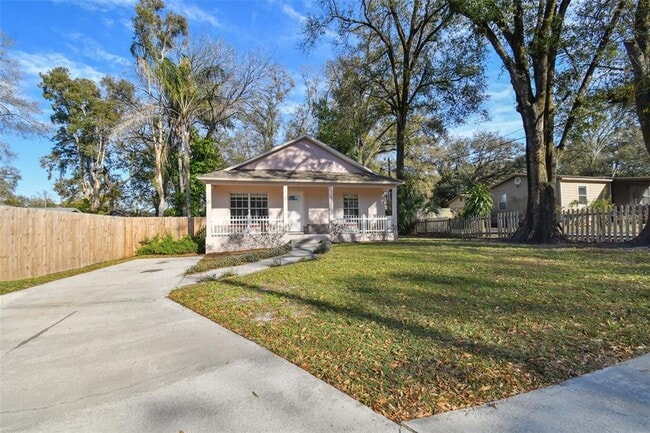 Building Photo - 7707 N Taliaferro Ave