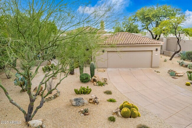 Building Photo - 7485 E Tumbleweed Dr