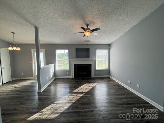 Building Photo - 1216 Elise Marie Dr