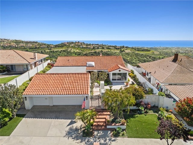 Building Photo - 35 Montecito Dr