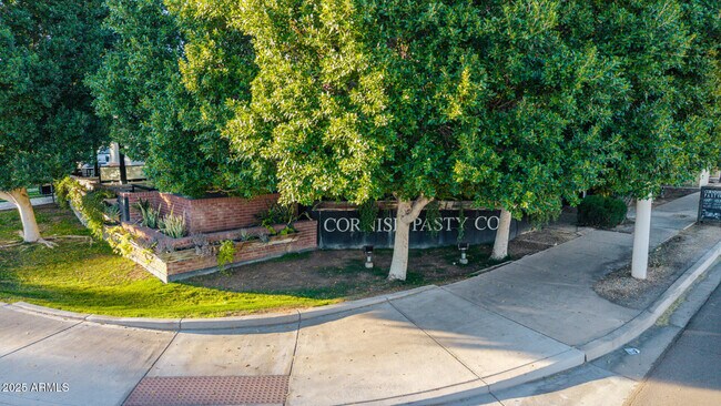 Building Photo - 3801 N Goldwater Blvd