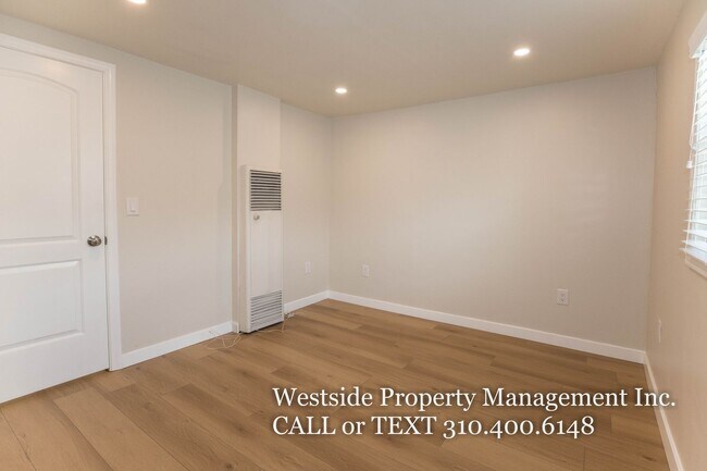 Building Photo - 316 Ximeno Ave