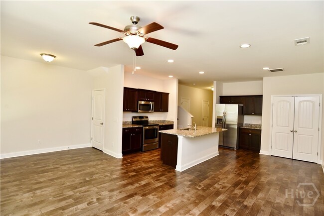 Building Photo - 411 Ferguson Ln