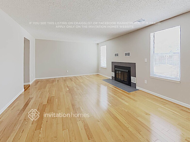 Building Photo - 11537 Birch St