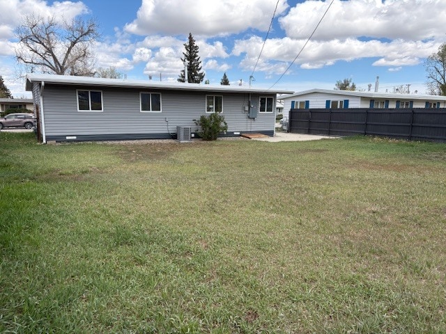 Building Photo - 2945 Windsor Pl