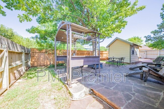 Building Photo - 471 Caviness Dr