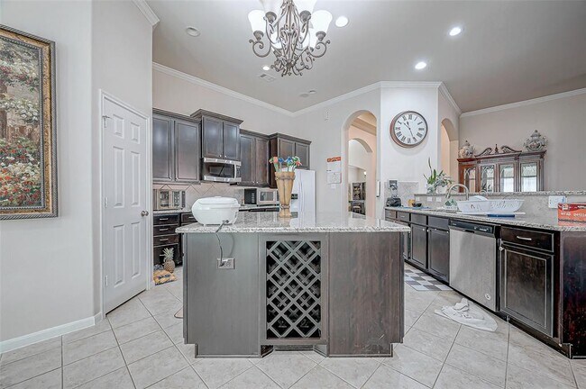Building Photo - 4527 Cinco Forest Trail