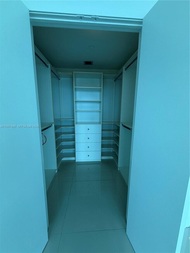 Building Photo - 888 Biscayne Blvd