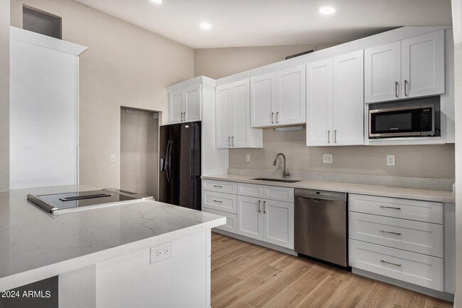 Building Photo - 3128 E Charleston Ave