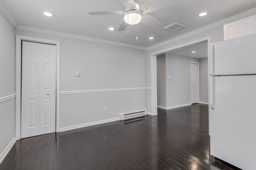 Building Photo - 408 Sherman Ave