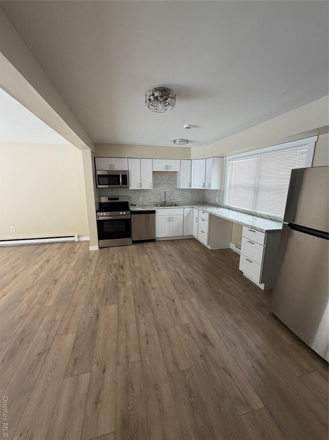 Building Photo - 11 Kathleen Ct