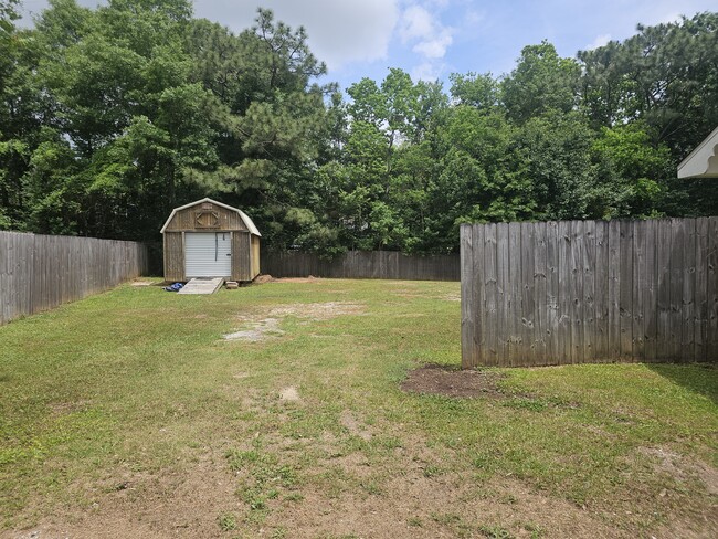Building Photo - 9420 Burnt Tree Dr