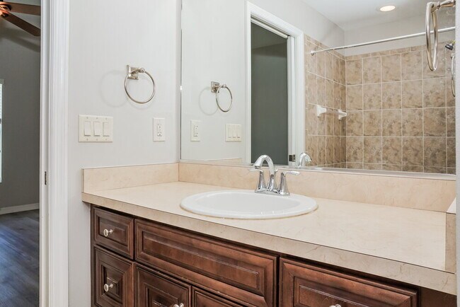 Building Photo - 203 San Casciano Ln