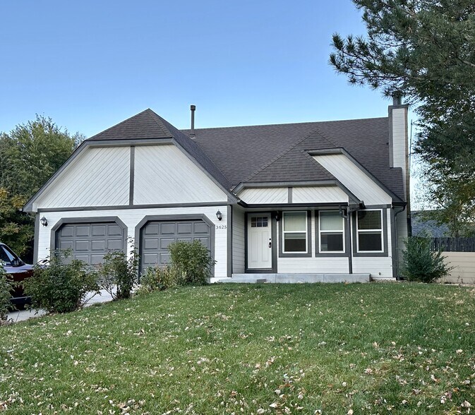 Primary Photo - 3625 Trailhill Pl