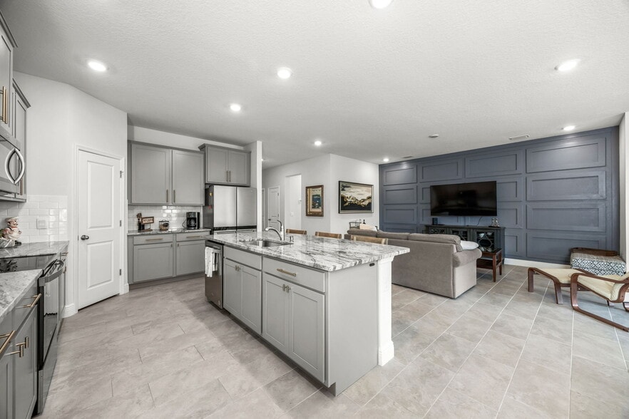 Kitchen/living - 115 Bright Ibis Ave