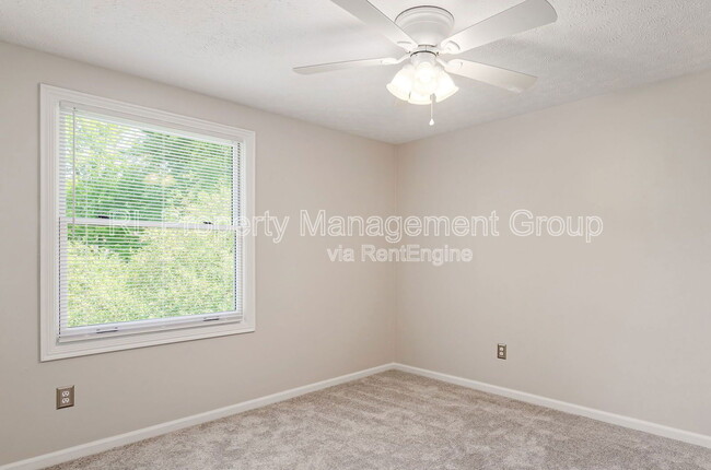 Building Photo - 7034 Cavalry Ct