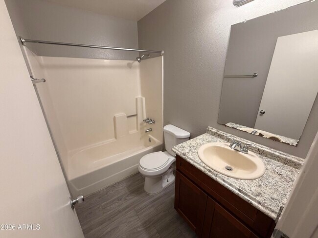 Building Photo - 6541 N 67th Ave