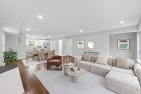 Building Photo - 45 Franklin St