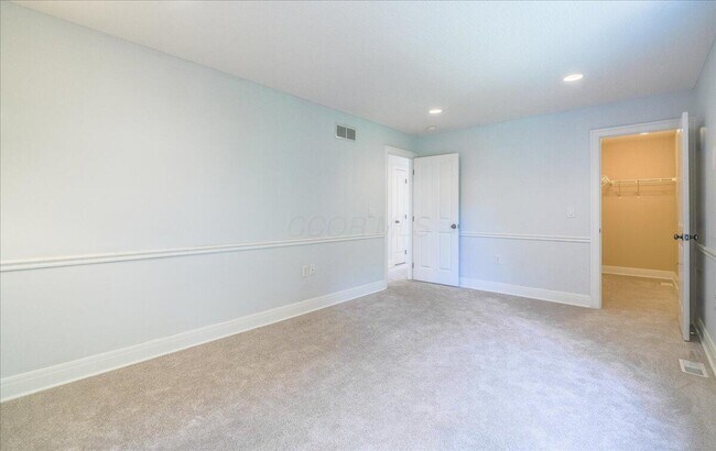Building Photo - 4611 Trailane Dr