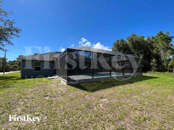 Building Photo - 7411 Wycliff Dr