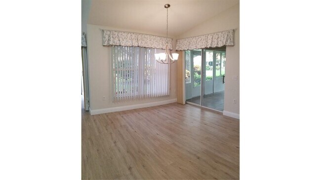 Building Photo - 5810 Garden Lakes Majestic
